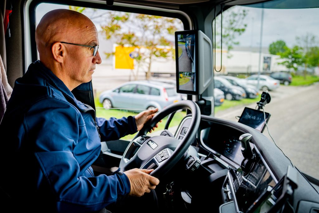 Bedrijfsfotografie voor Voets Transport in Eersel: wagenpark en werk in de praktijk