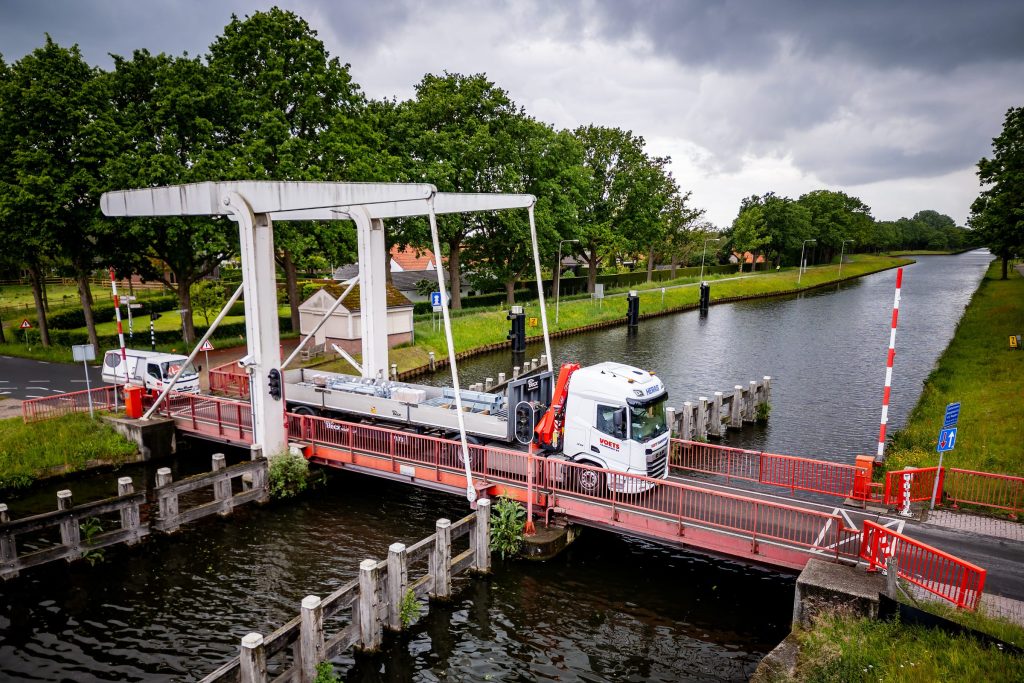Bedrijfsfotografie voor Voets Transport in Eersel: wagenpark en werk in de praktijk