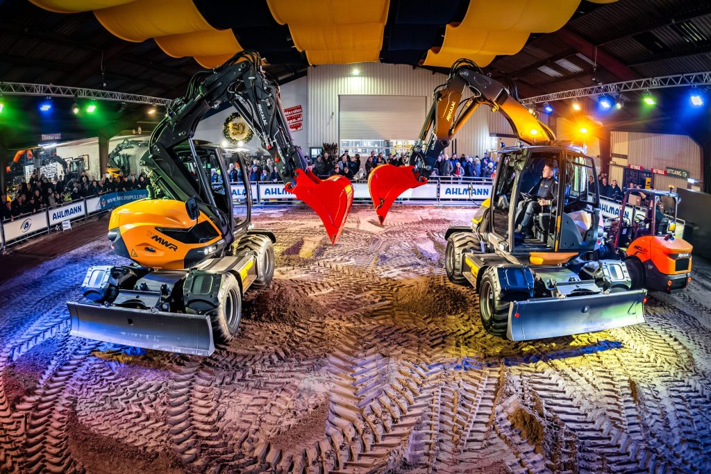 Fotograaf Wijk en Aalburg: evenementfotografie tijdens de open dagen voor het 50-jarig jubileum van Ahlmann Nederland