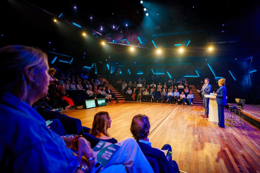 Fotografie ZorgSaamWonen Congres in Bussum plenair