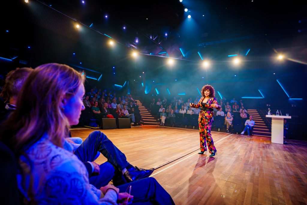 Fotografie ZorgSaamWonen Congres in Bussum plenair spreker